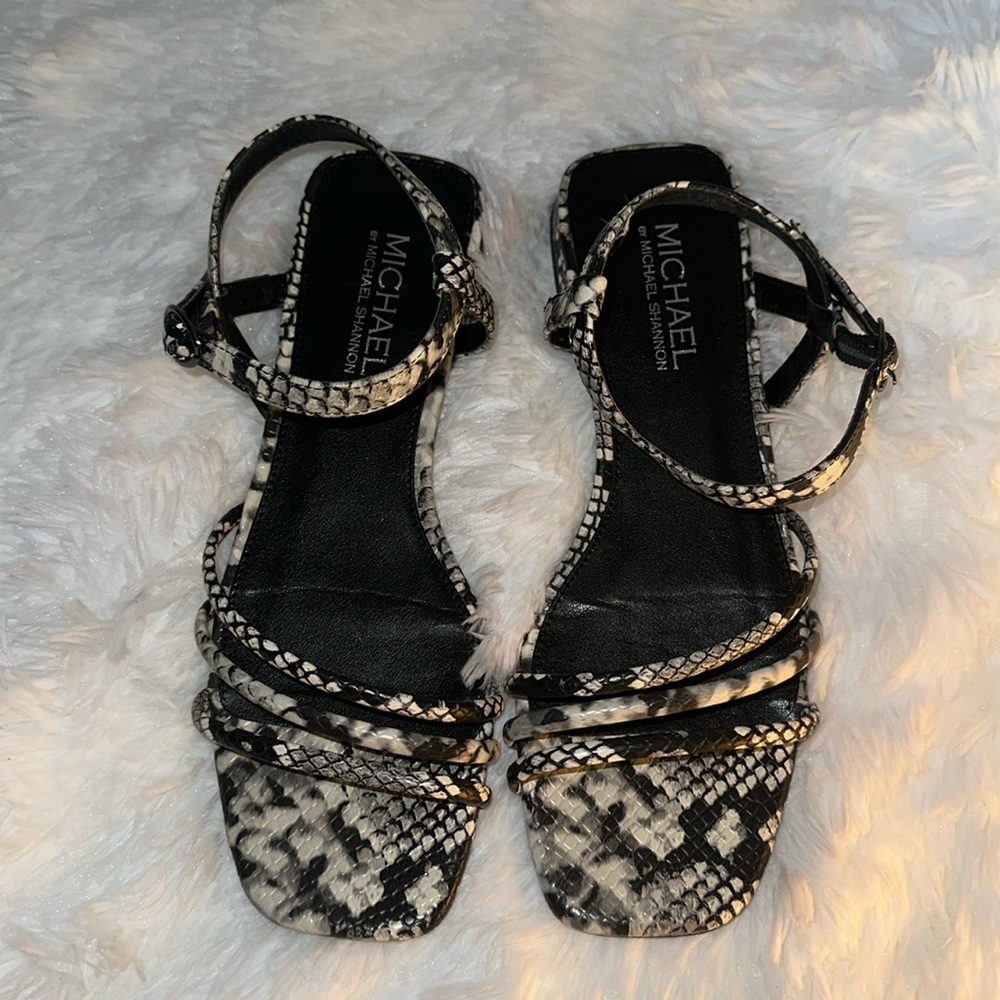 Women’s leopard sandals
